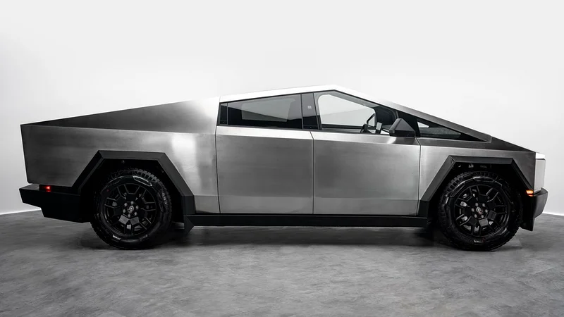 Tesla Cybertruck Cyberbeast - 2025 - American Specs63398504629505114