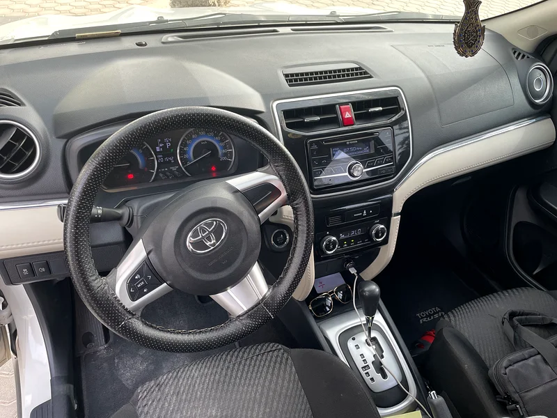 TOYOTA RUSH63401321261570114