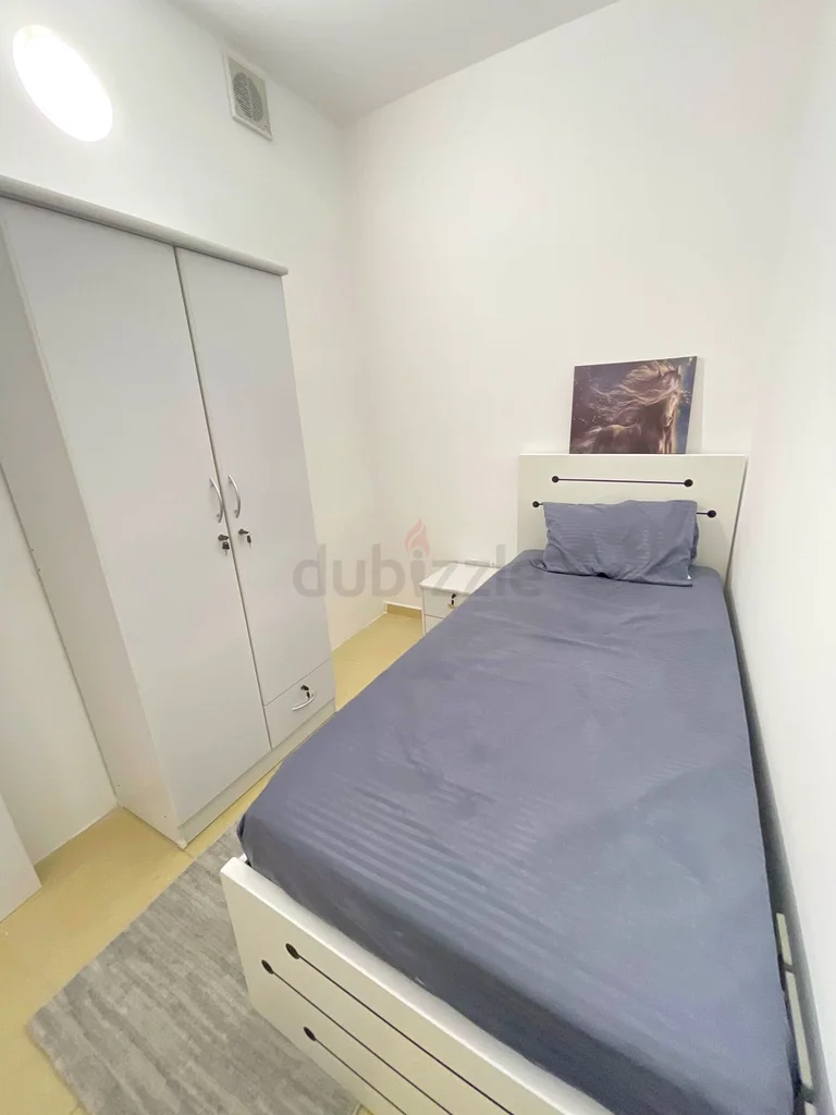 Cozy room in prime location63220800729859111