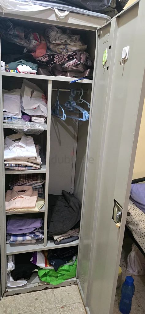 Metal/steel cupboard for sale632109002179851127