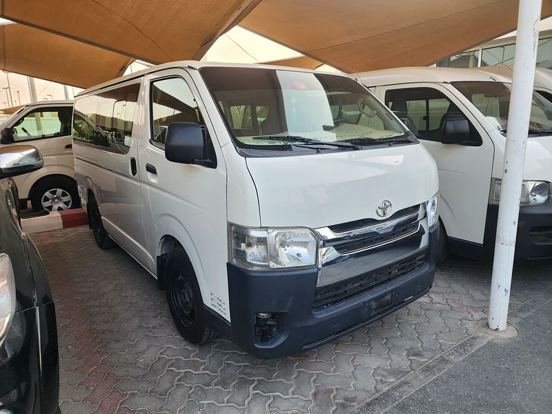 Toyota HiAce 2015 model, set 14, GCC specification, very clean inside and outside, 100%63401316664833112