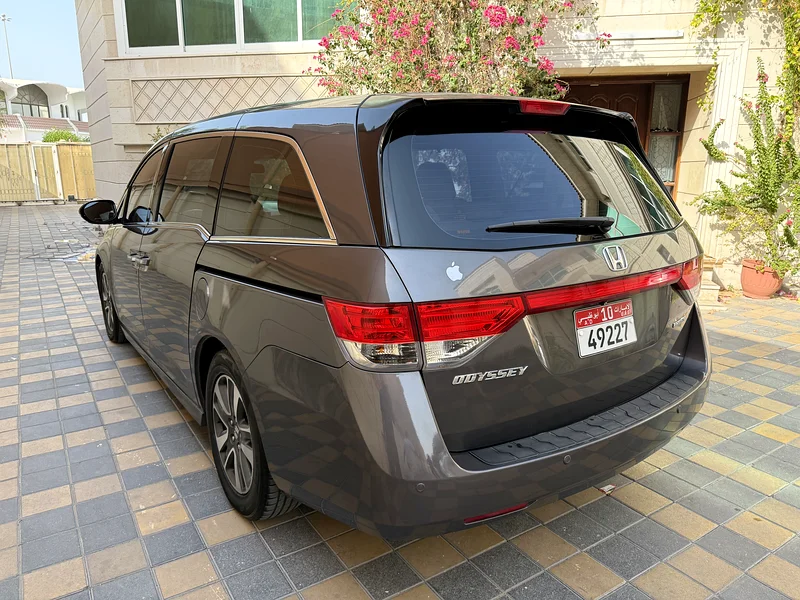 Excellent Condition-Touring-GCC-Full Options63398542584833112