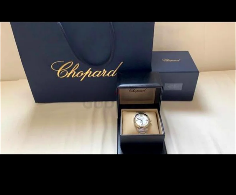 A new 40mm Chopard Imperial watch, suitable for both men and women, is currently rare and almost discontinued, comes with all original accessories.63201692190723113