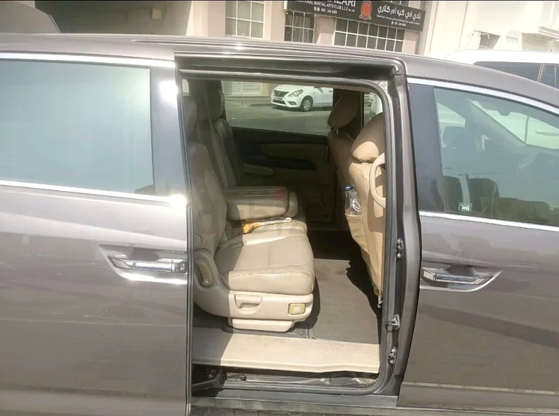 Honda odyssey 2012 model63223316170370112