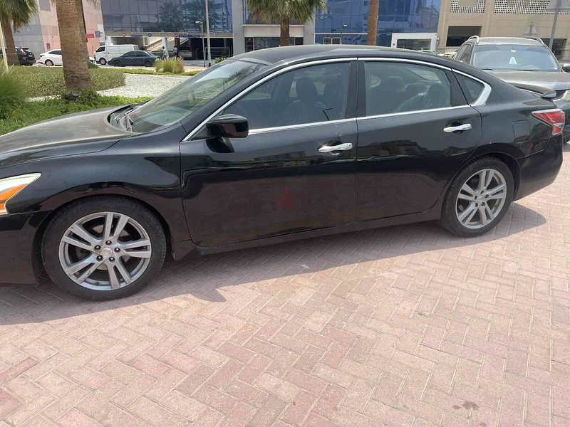 Nissan Altima 201363227258368643111
