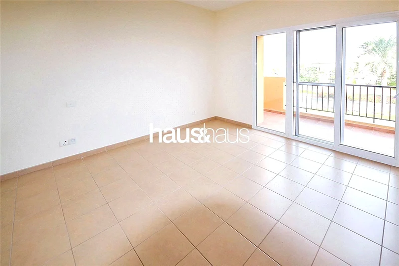 Type C | Opposite Pool + Park | Lake View63919567507458114