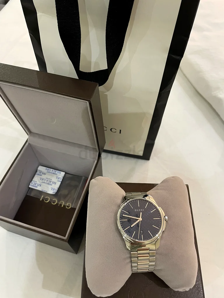 Gucci genuine men's watch, lightly used, large size, with original invoice and all accessories63201692197891113