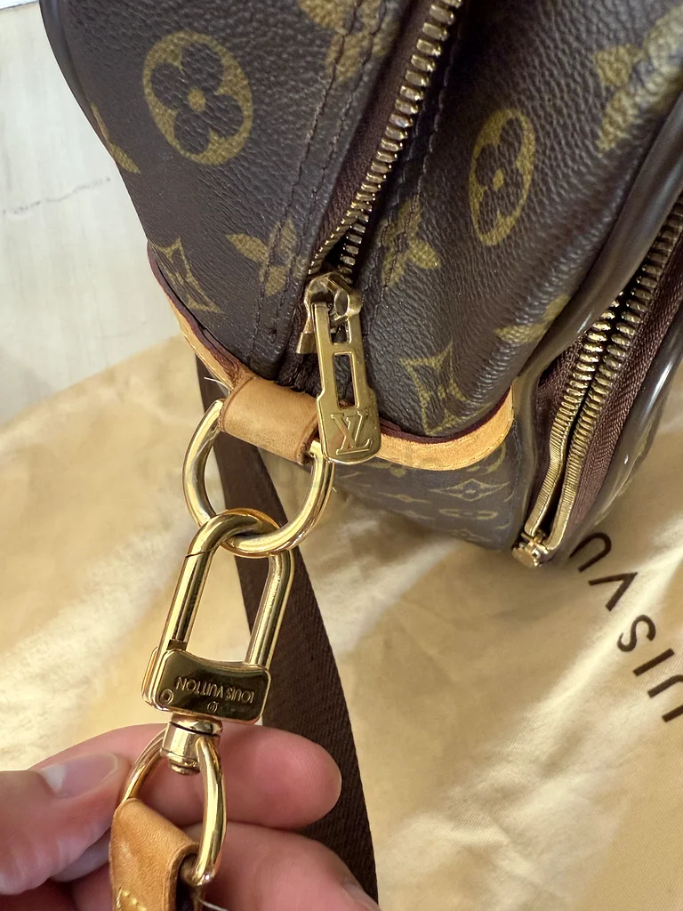 Louis Vuitton Icare shoulder laptop bag 100% authentic63196148642305112