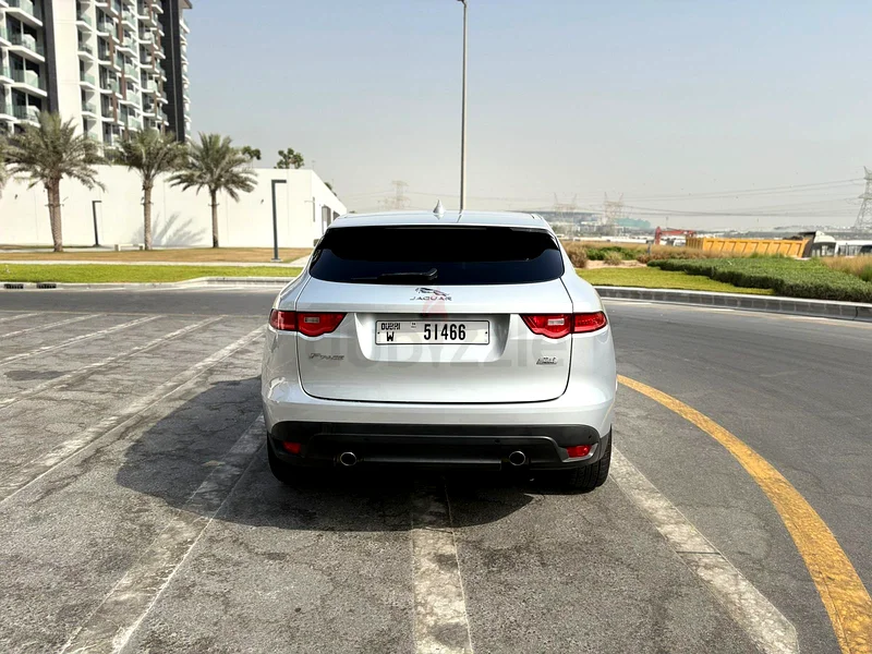 Jaguar F-PACE 2019 – Excellent Condition | 154,000 km | Grey | Panoramic Roof63222312182274113