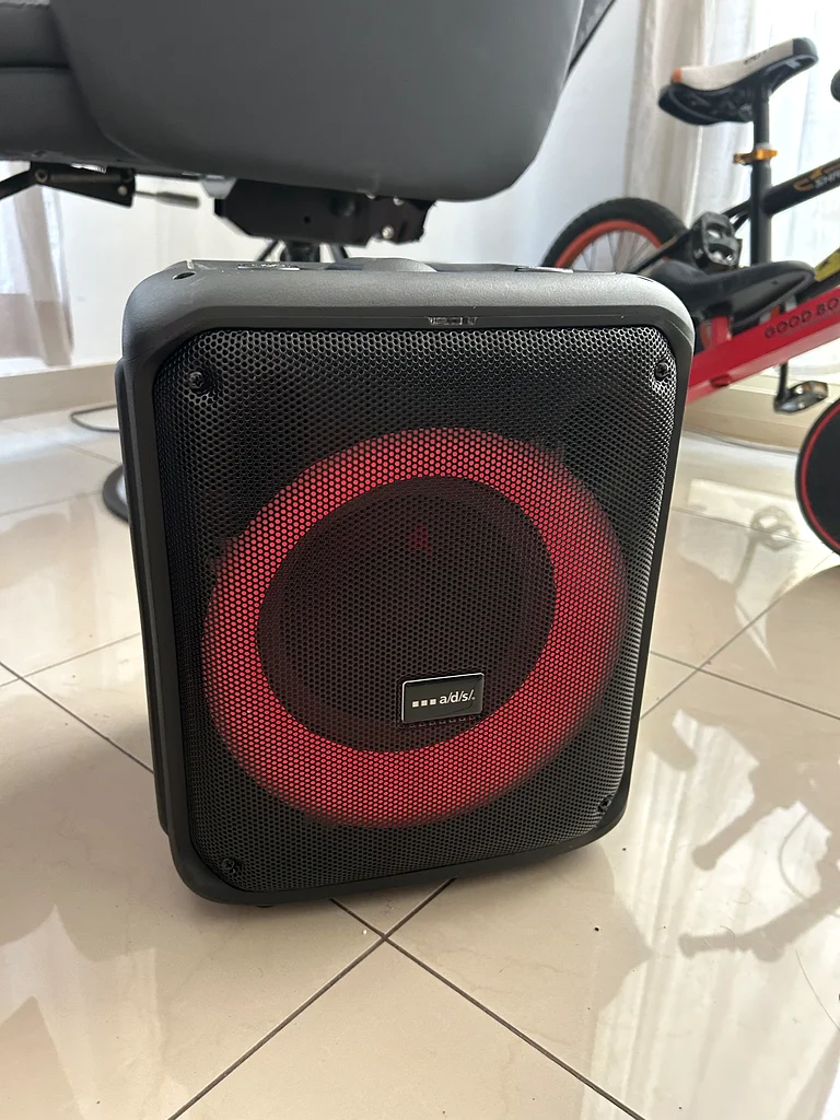 Portable Speaker incl. 2 mics63195634764674113