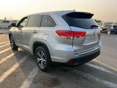 صورة 7 لـ 2017 Toyota HIGHLANDER