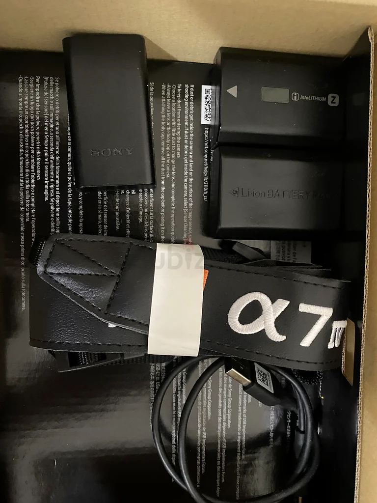 sony a7iv / a7 4 mirrorless camera  12k shutter only63201693792385112