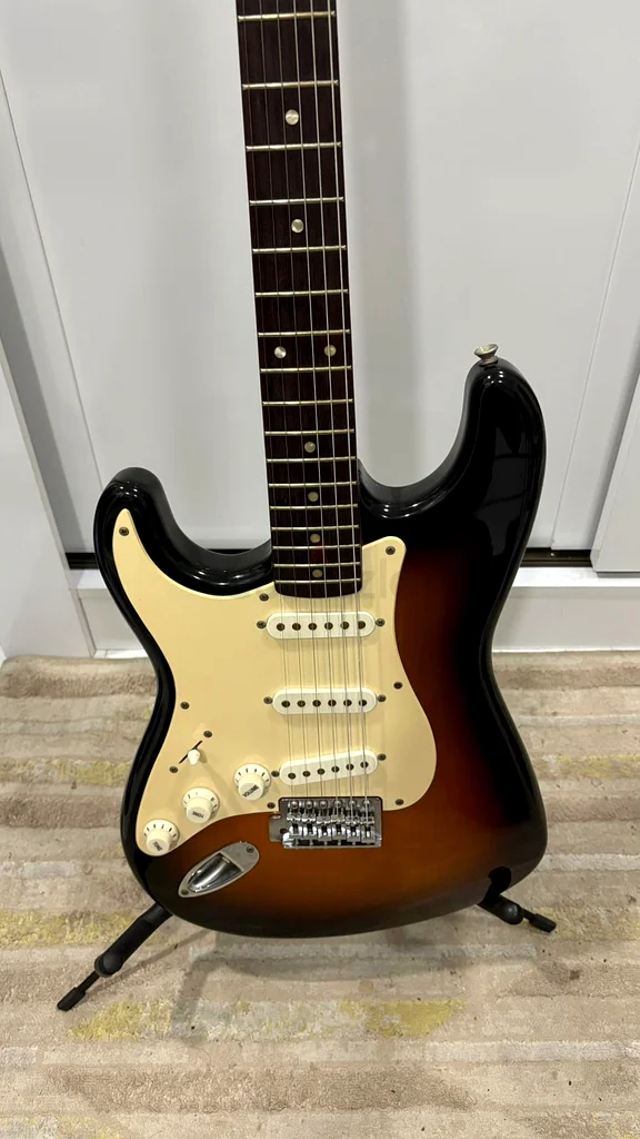 Electric Guitar Left Handed Squire63208864406019111