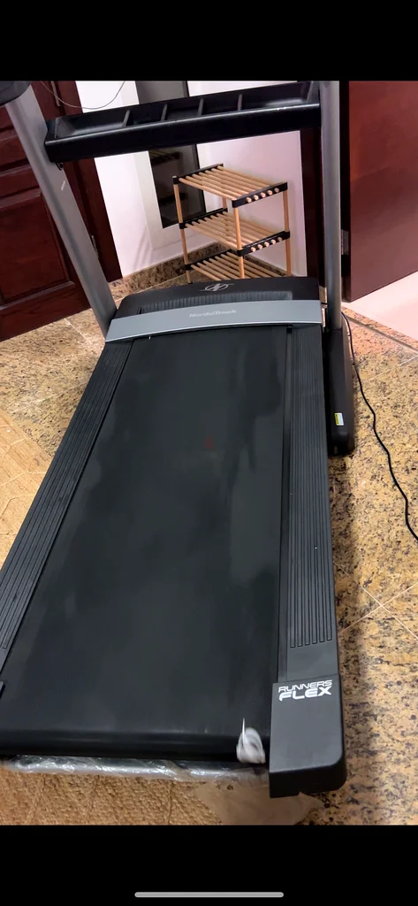 NordicTrack Commercial Treadmill63198147334785114