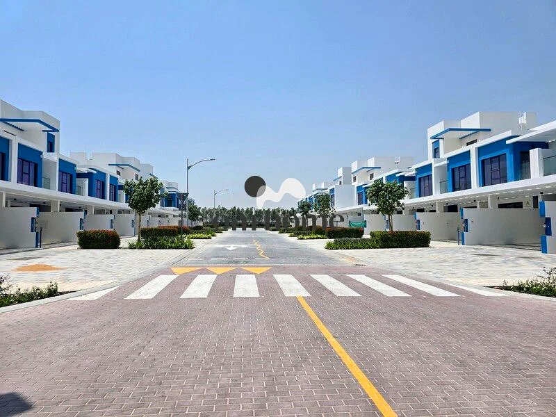 Single Row | Park Facing | Handed over | Mortgage63962427810562112