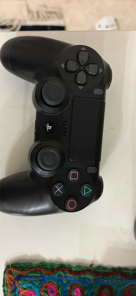 Ps4 pro63205366503681111