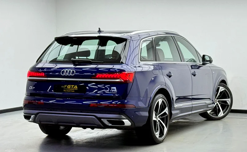 2021 Audi Q7 55 TFSI S-Line, 2026 Audi Warranty, 2027 Audi Service Pack, Fully Loaded, GCC63398614705155113