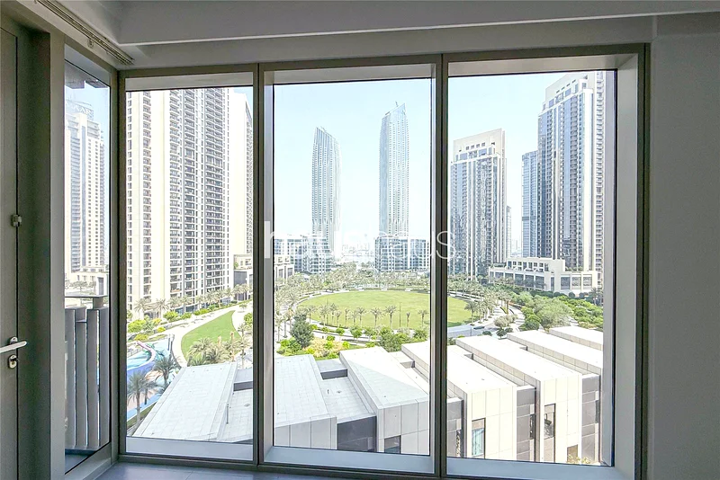 Full Park View | Modern | Spacious64026130603777114