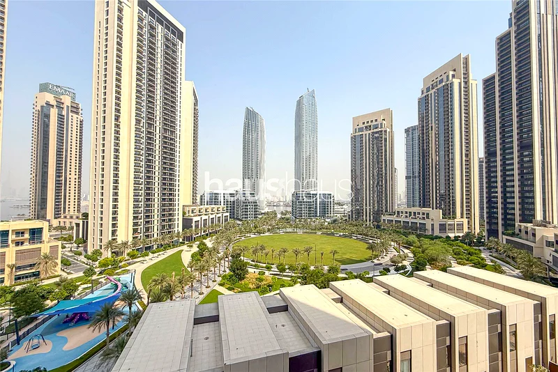 Full Park View | Modern | Spacious64026130603777110