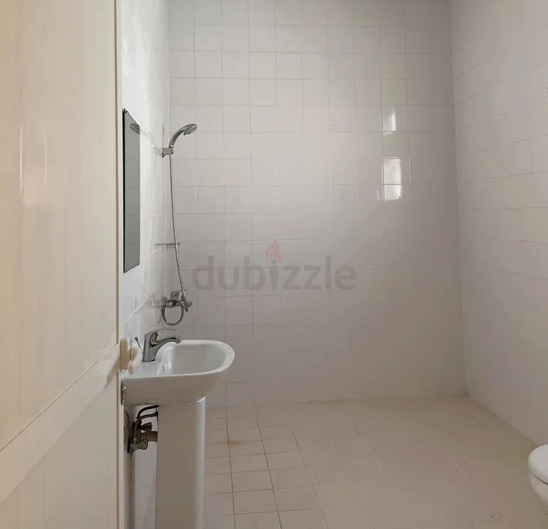FAMILY ROOM AVAILABLE IN HOR AL ANZ63221841048963111
