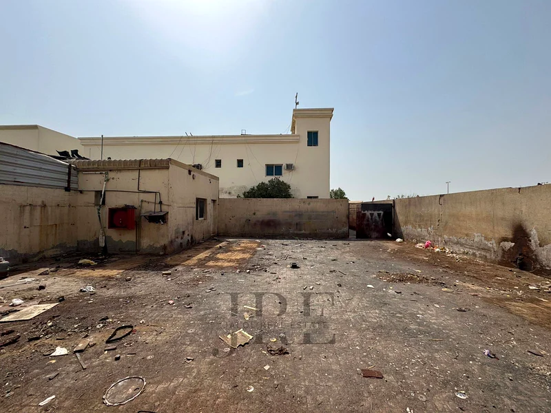 Warehouse for Rent in Sharjah | Open yard63622481792641113