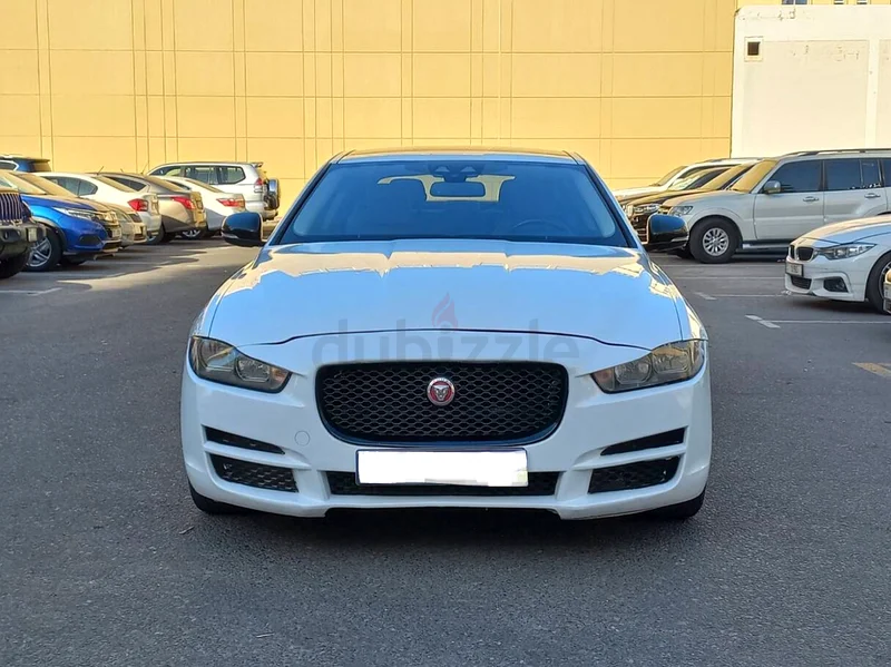 Jaguar XE 2017 American63222312175618112