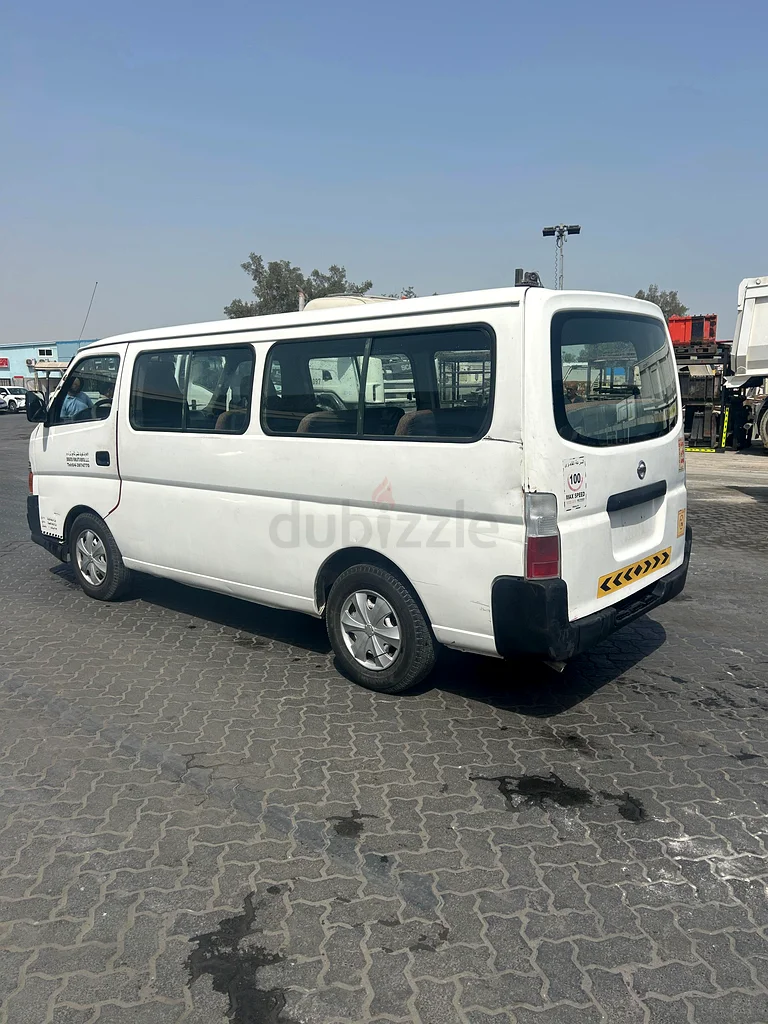 MINI BUS NISSAN URVAN63399958147201113