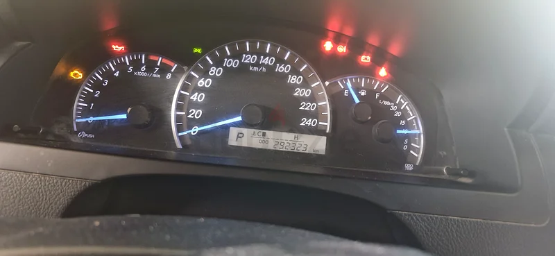 تويوتا كامري SE 2013 للبيع63399946477057114