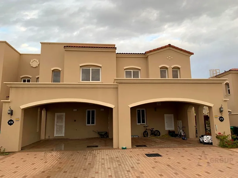 شراء الآن فيلا من طابقين بدون ساكنة بالقرب من حمام السباحة والمنتزه موقع ممتاز63915701678978110