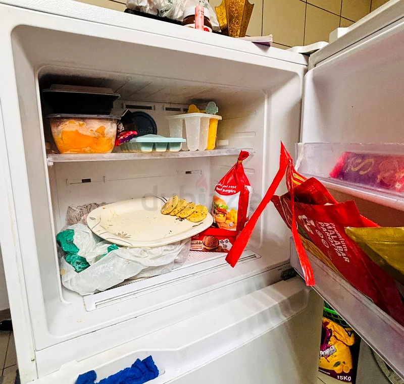 Samsung fridge 304 litter for sell  Perfect working condition  Location ras al khaimah63201171145090111