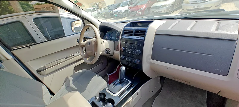 فورد إسكيب 2012 مع شهادة فحص RTA معتمدة63226745552131114
