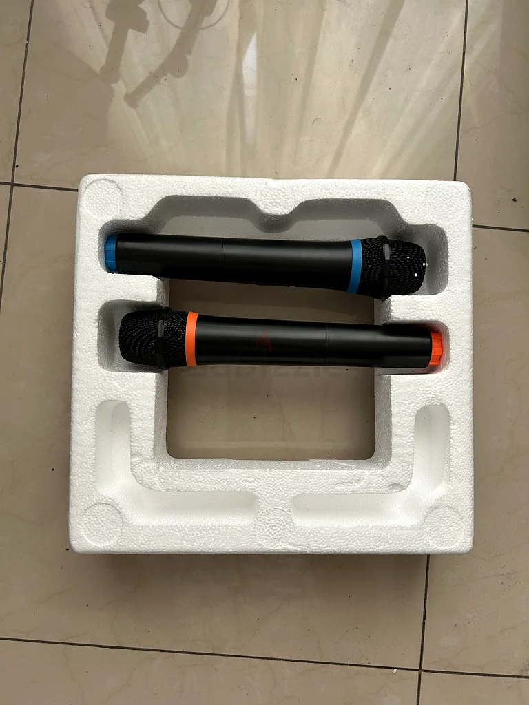 Portable Speaker incl. 2 mics63195634764674111