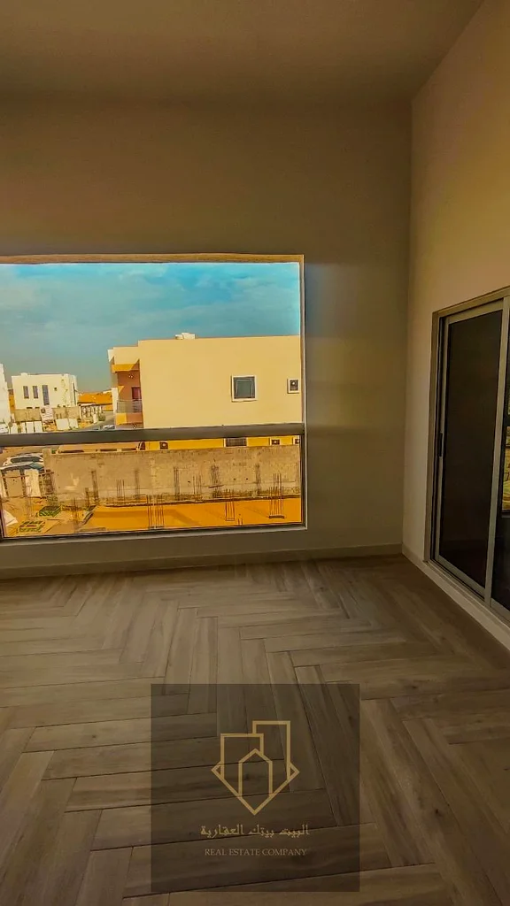 Prime and ideal location for family living | Excellent space | Private swimming pool | Close to all services | Free parking available | Super deluxe f63235097644675113