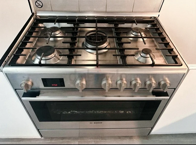 Bosch 90 cm Series 6 Top Gas – Electric Oven with Grill Function63201168397571112