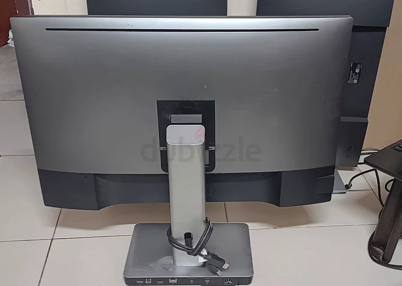 Dell UltraSharp 30inch IPS Monitor with PremierColor: UP3017 2560 x 1600 at 60 Hz monitor63195634793601112