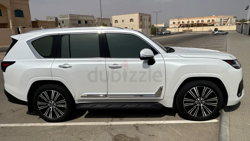 لكزس LX600 سيقنجر موديل 2024 ماشيه km50،000632257023507221115