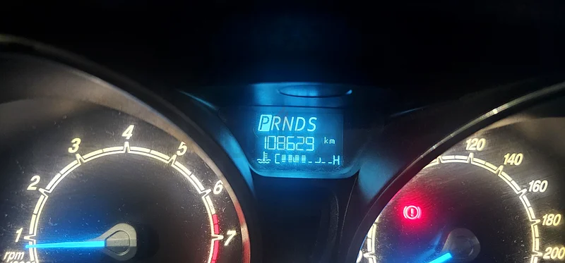 Ford Fiesta 201563227780512897112
