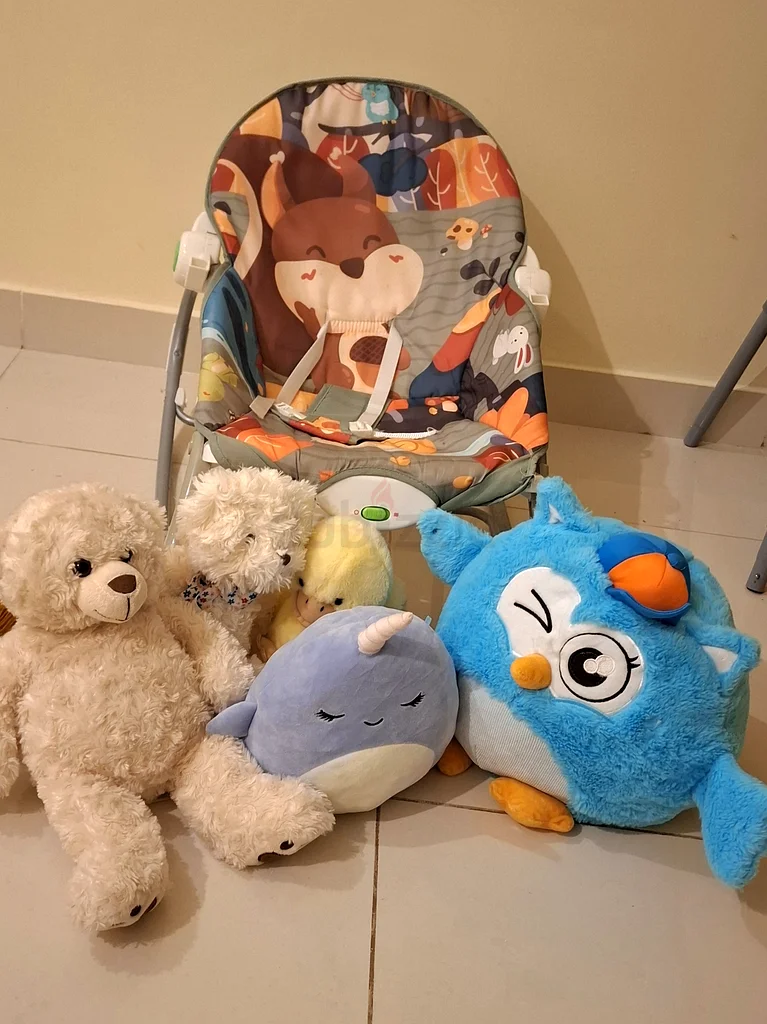 Cozy Baby Bouncer with Cute Plush Toys!632031897344021128