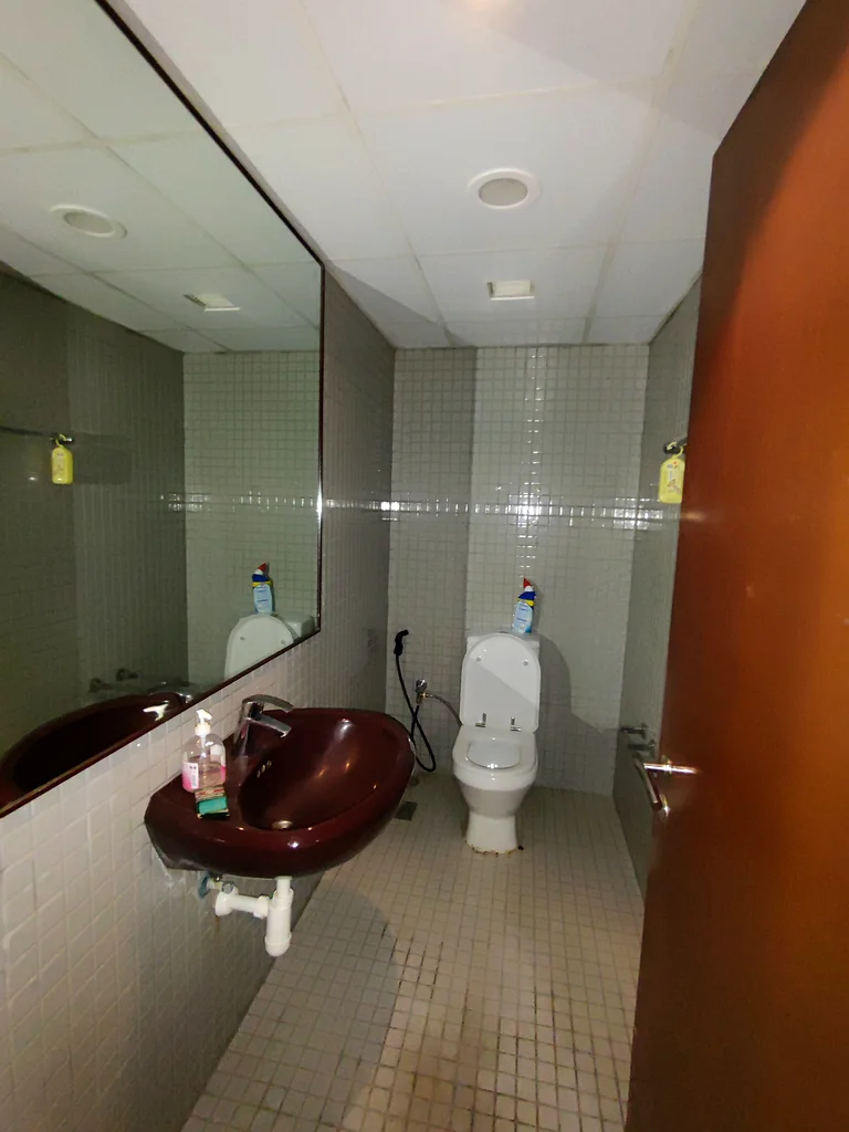 fully furnished ready office with partitions available @  Near BURJUMAN METRO, BUR DUBAI63221327015426114