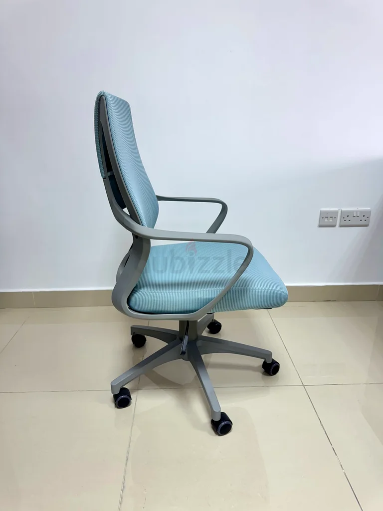 Modern Office Furniture Set - Ergonomic Chairs, Cabinets and Desks63198146519810112