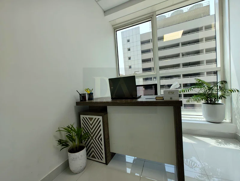 Beautiful office with Bank account assistance |Free Amenities63220805788162111