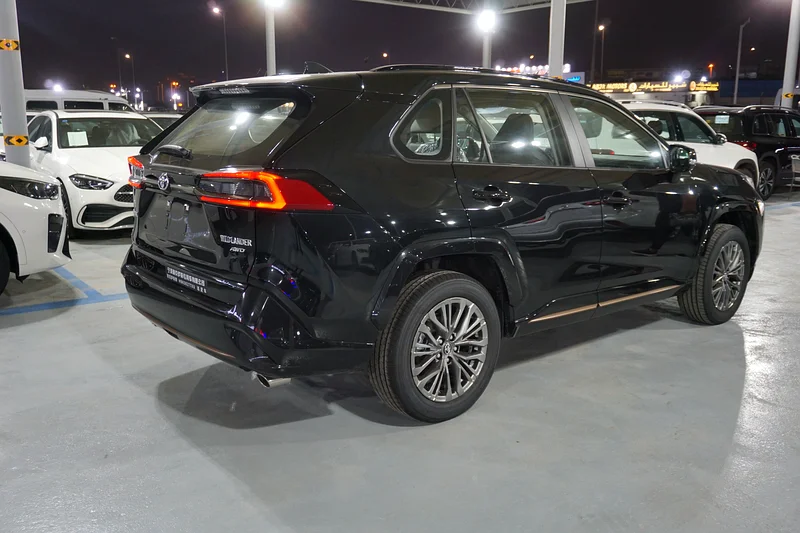تويوتا ويلد لاندر 2.0 ناقل حركة متغير باستمرار 4WD فاخر بلس63165222463489112
