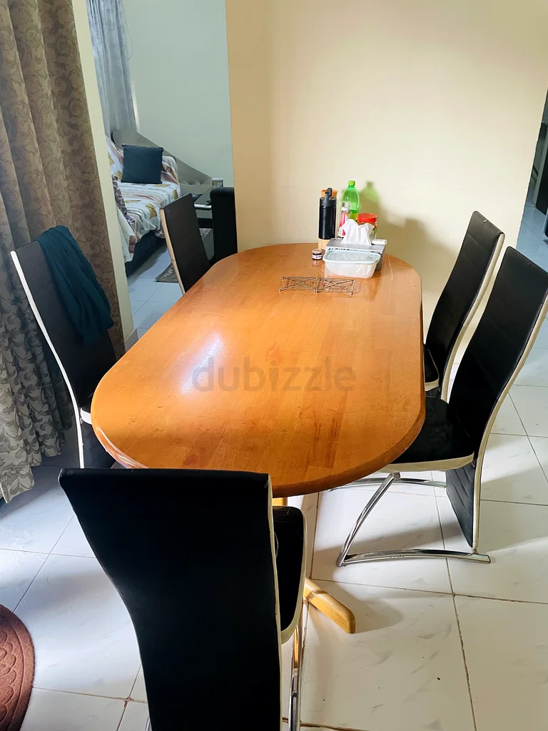 Used dining table set for sale63211427817347112