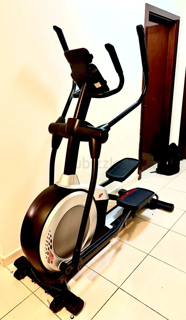 Get Fit with This High-Quality Elliptical Trainer bought from Sun and sands 3500/-63198628618115113