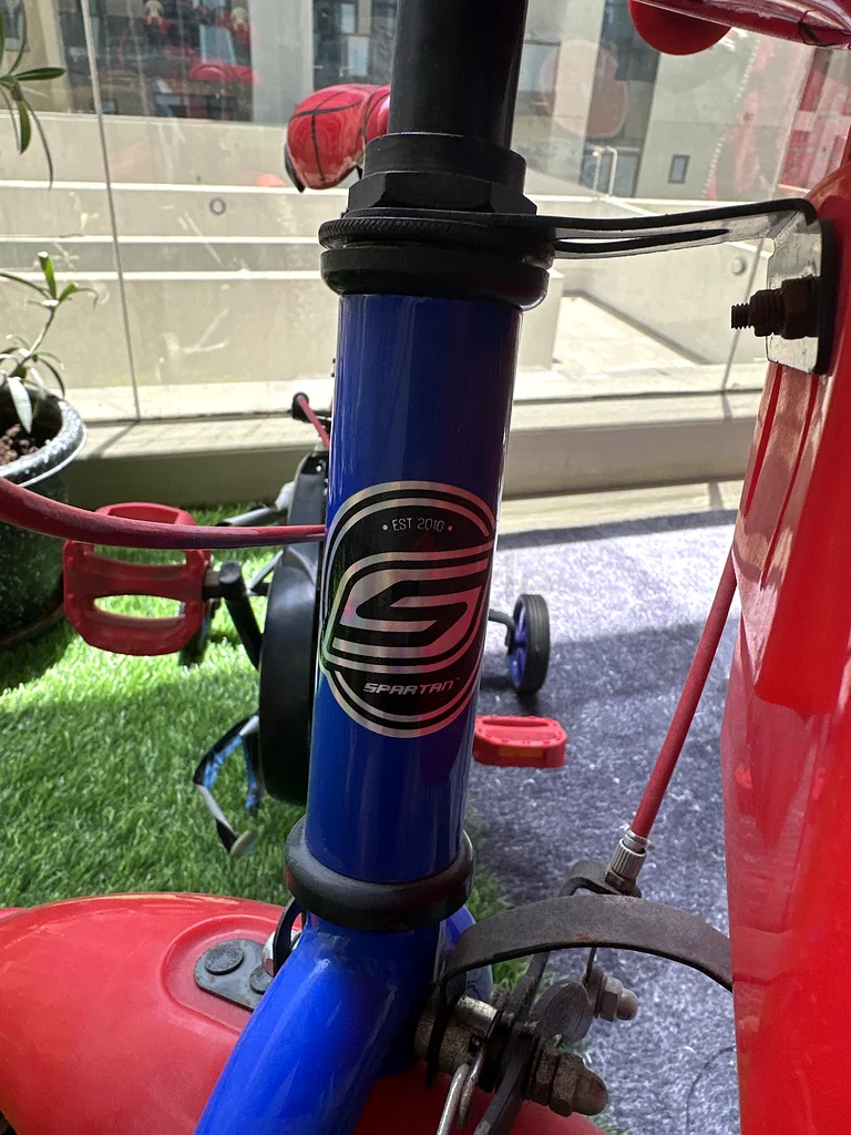 Spiderman Themed Kids Bicycle - Fun and Adventure Await!63198147010945112