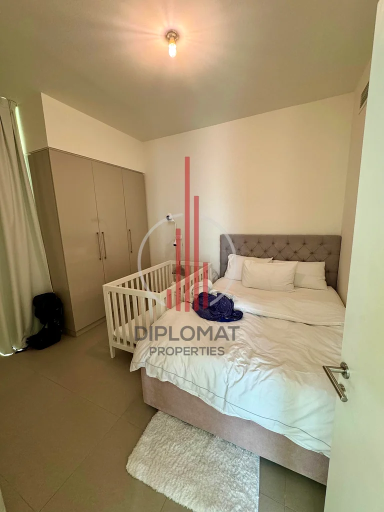 Exclusive Unit | Immaculate Layout | Ready64046334913539114