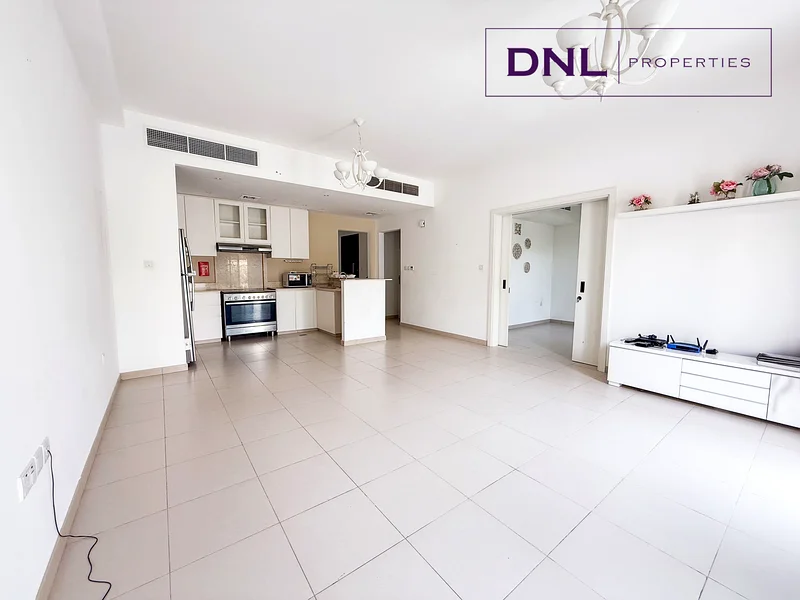 SPACIOUS | SINGLE ROW | CALL TO VIEW63312198909825111