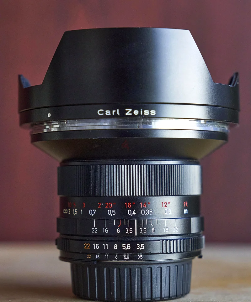 Nikon - ZEISS Distagon T* 18mm f3.5 ZF.2 Lens63202683387395111