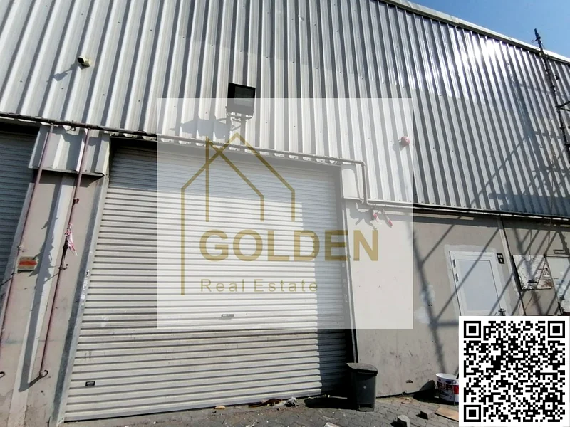 Looking for a flat warehouse ideal for storage or display in the prime location of Ajman Industrial 1?632213278297631125