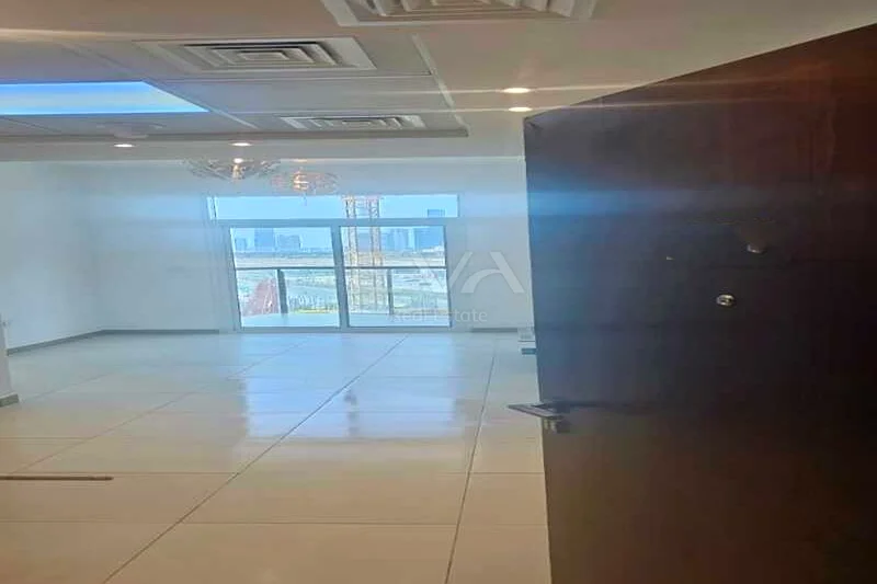Creek View | vacant | Low Floor | Unfurnished63997298266115113